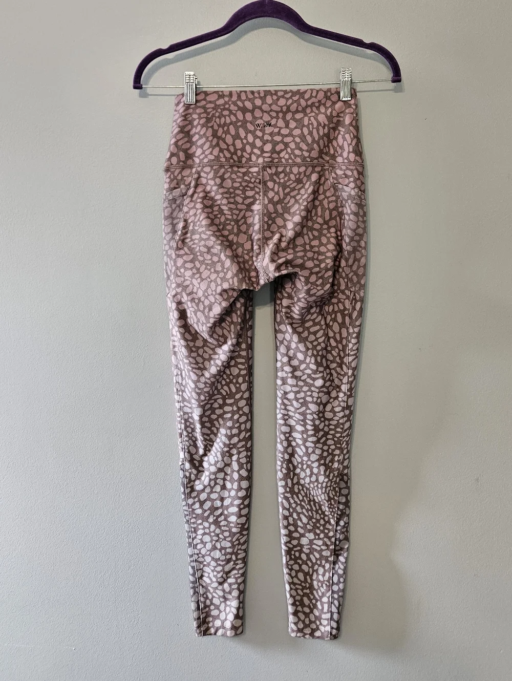 Peloton Mauve Pink Leopard-Print High-Waist Leggings - Picture 3 of 4